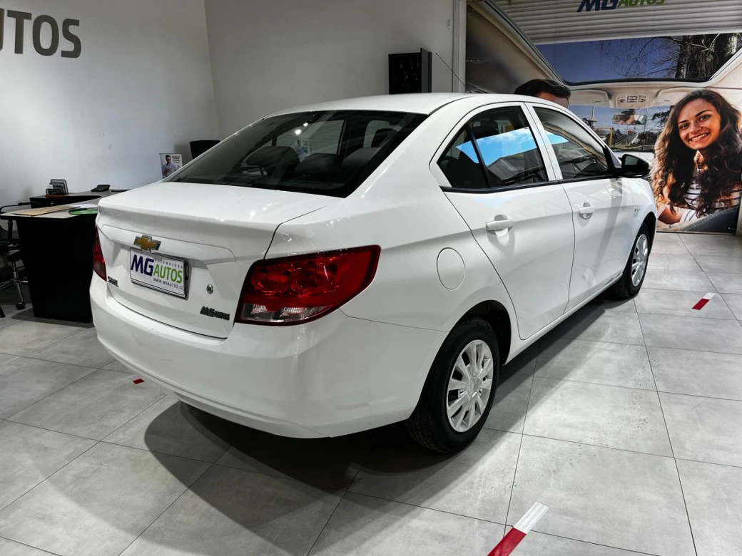 imagen 0 de vehiculo con id 2120